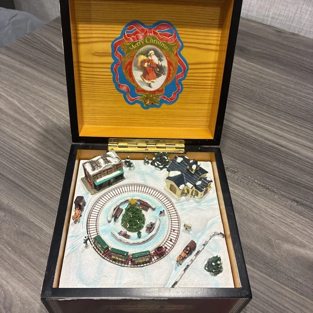 Gold Label Illuminated Train Music Box Works Good Condition Needs Batteries